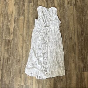 Valentina Naldi 100% Linen Tie Front Lace Top in White